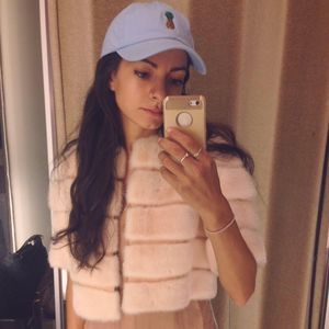 Meet your Posher, Araceli